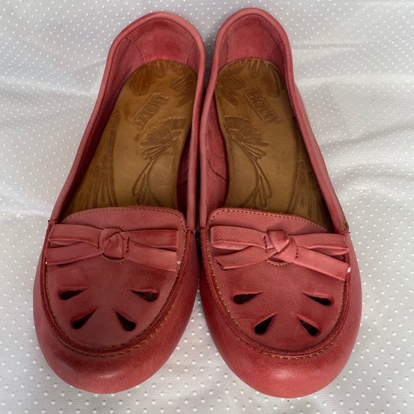 Born Shoes - Born Pink Bow Tie Slip On Loafer Size 8.5/40 M/W